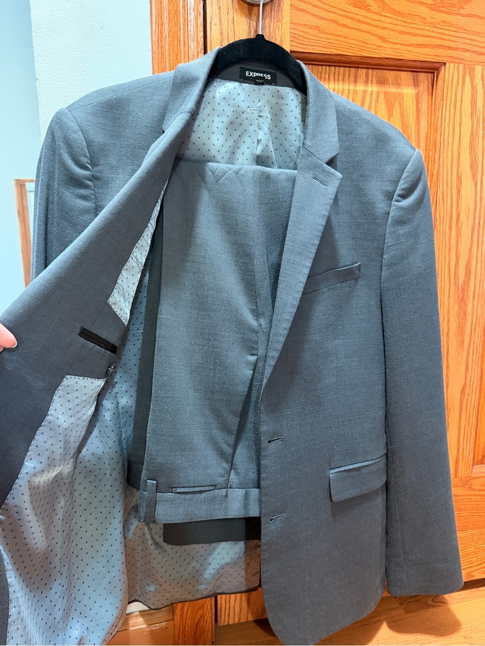 Express Men's Charcoal Gray Two-Button Suit Coat + Pants
